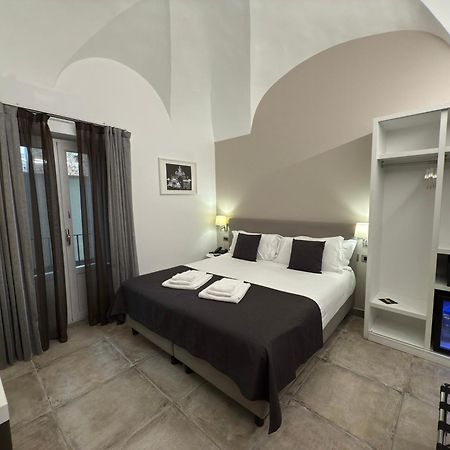 Etnea 454 Catania Luxury Rooms Екстер'єр фото