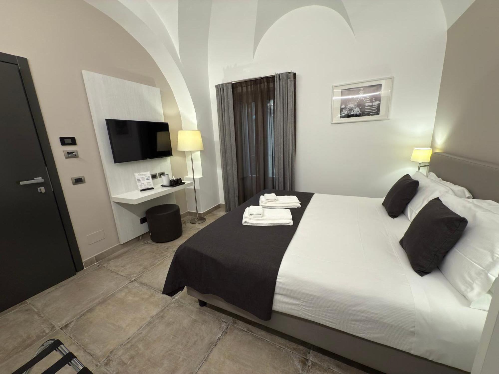 Etnea 454 Catania Luxury Rooms Екстер'єр фото